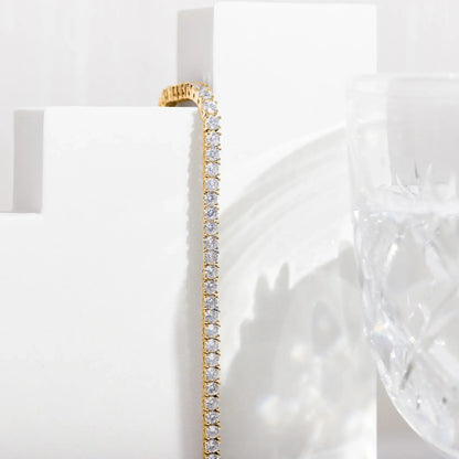 Simple tennis bracelet