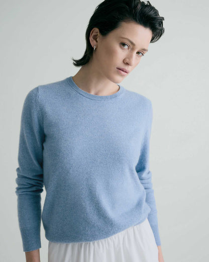 Basic soft long-sleeved sweater