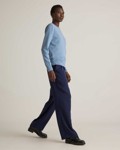 Basic soft long-sleeved sweater
