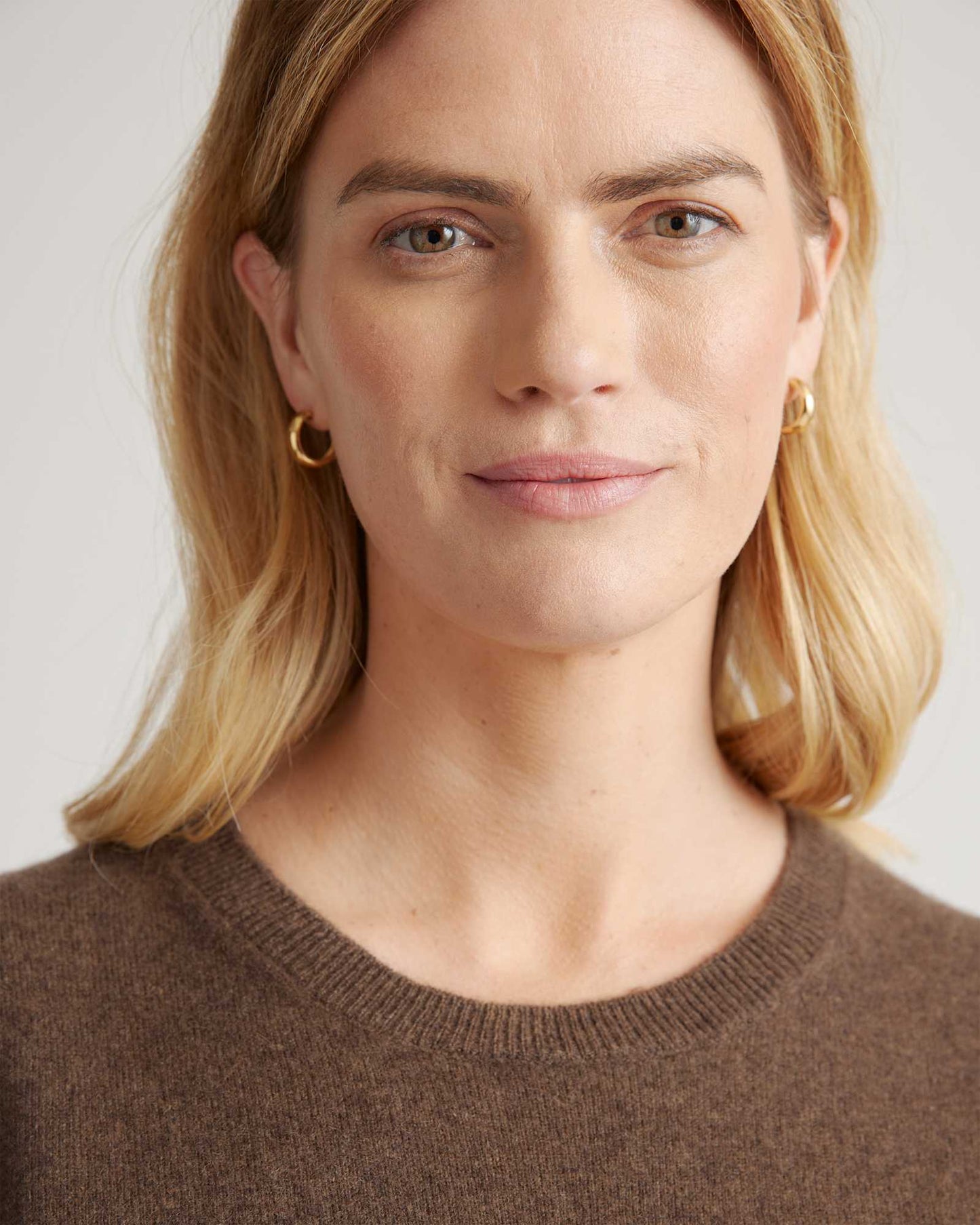 Basic soft long-sleeved sweater