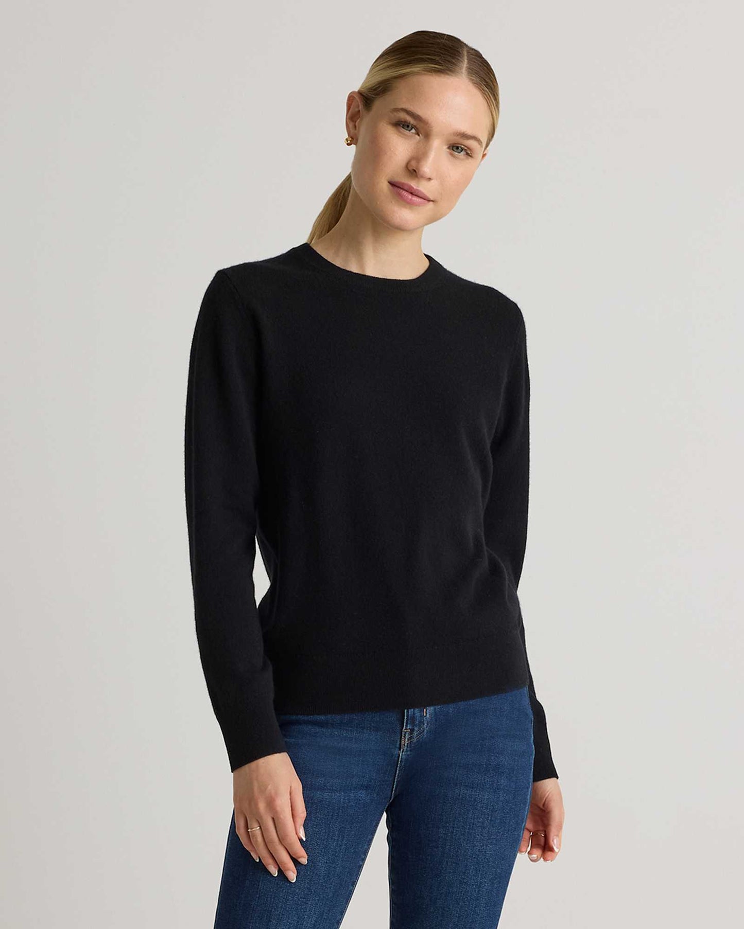 Basic soft long-sleeved sweater