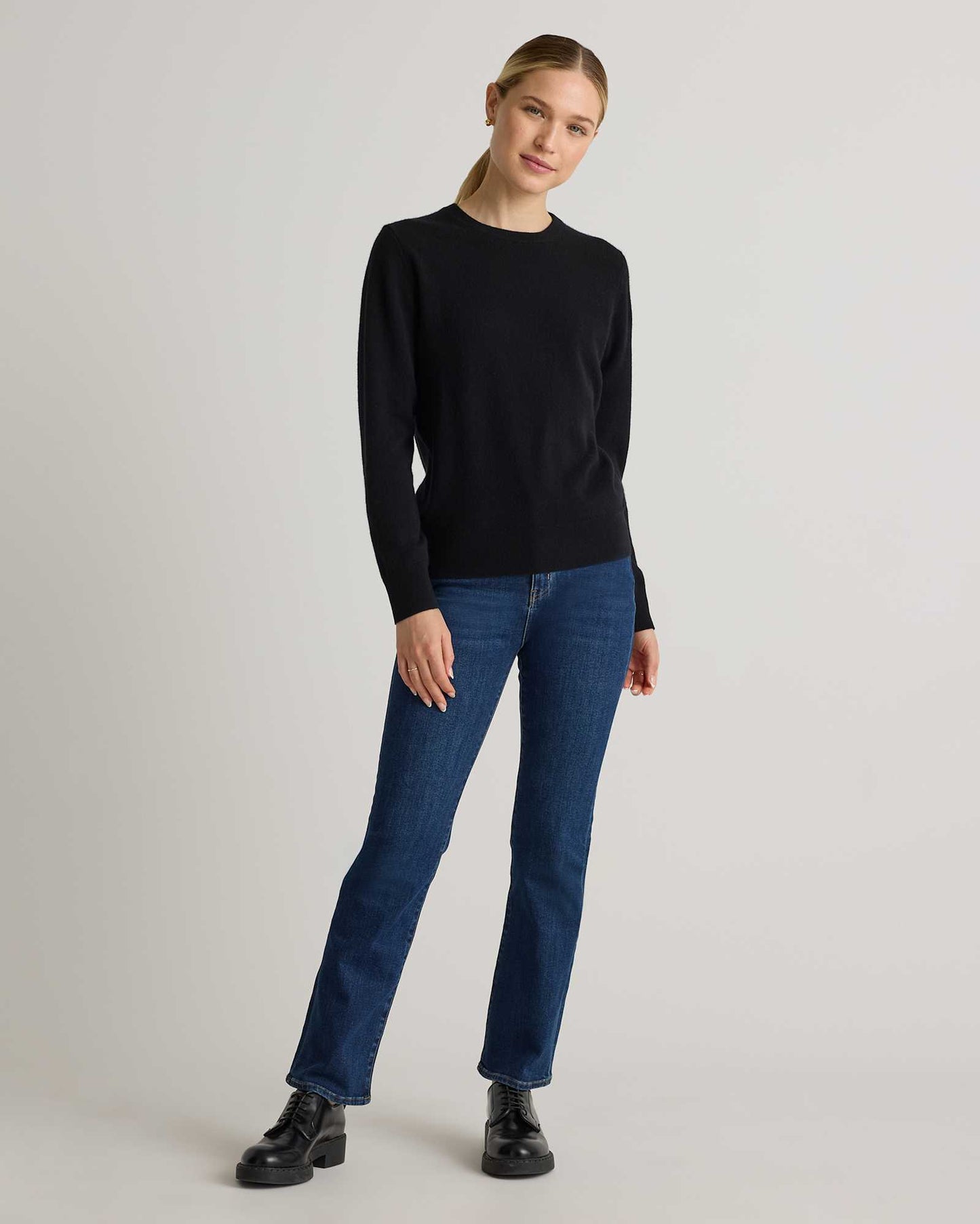 Basic soft long-sleeved sweater