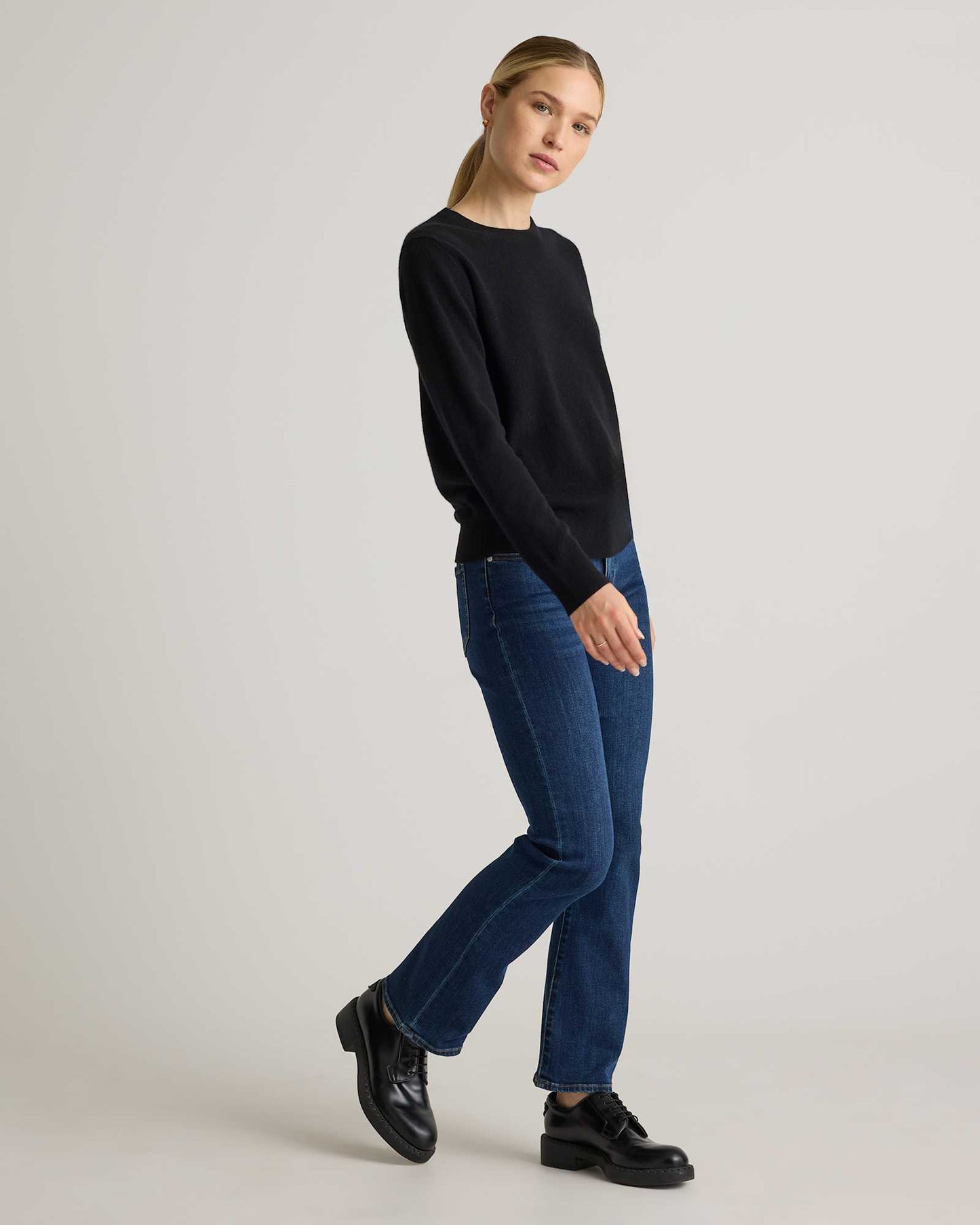 Basic soft long-sleeved sweater
