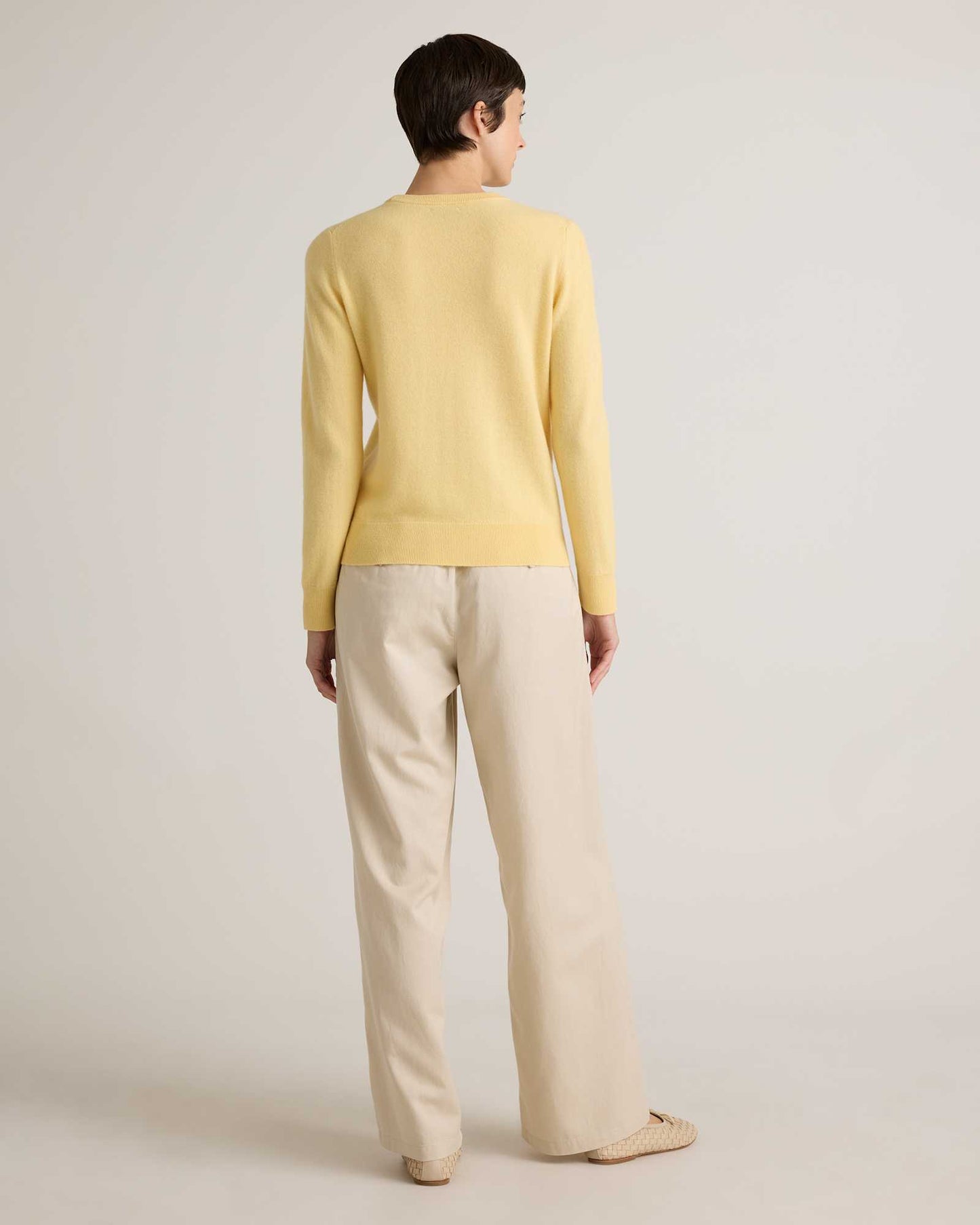 Basic soft long-sleeved sweater