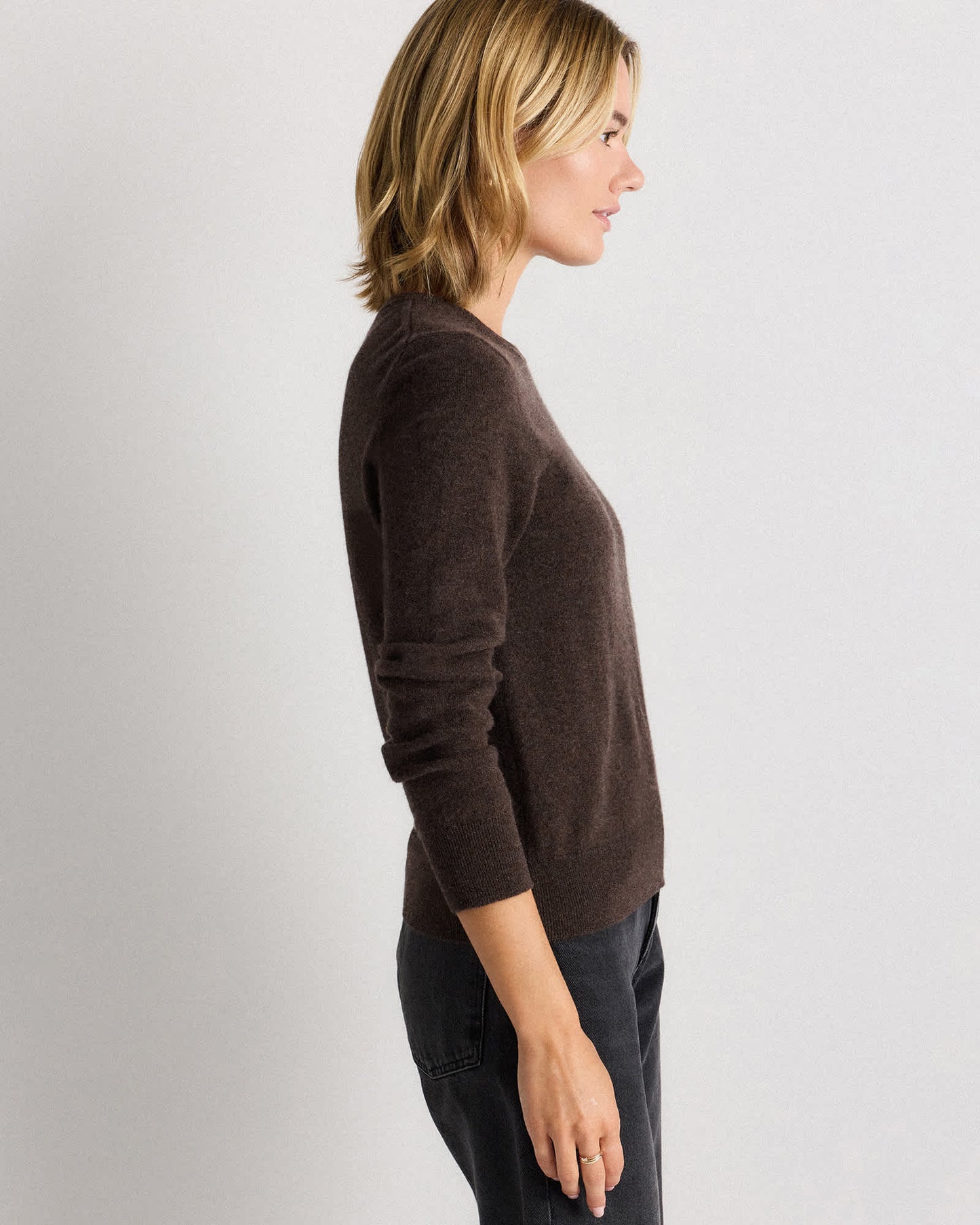 Basic soft long-sleeved sweater