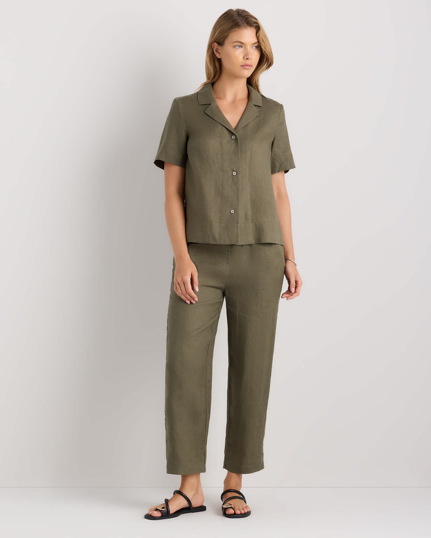 High-waisted loose linen pants
