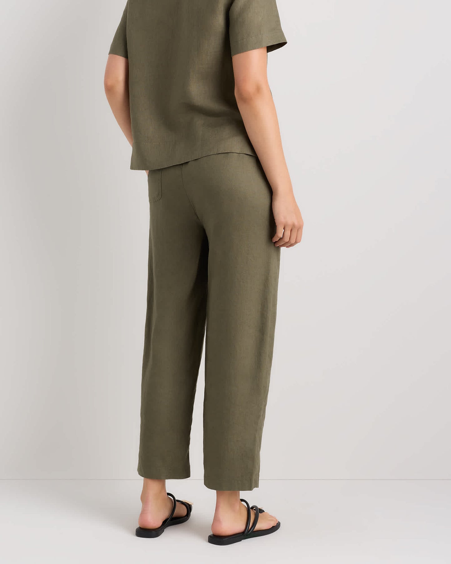 High-waisted loose linen pants