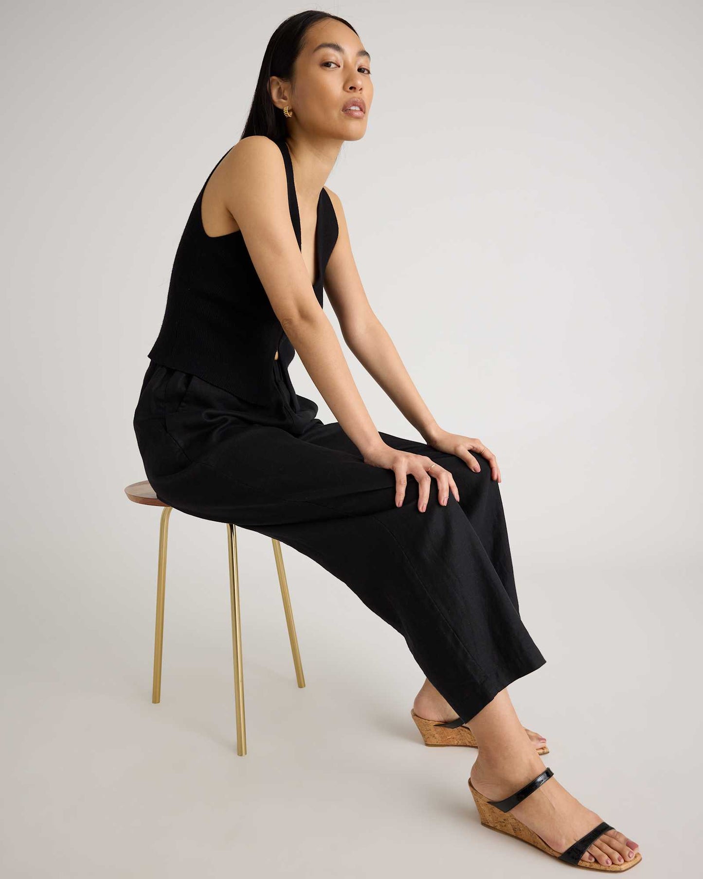 High-waisted loose linen pants